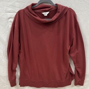 Women's Dark Pink Sweater